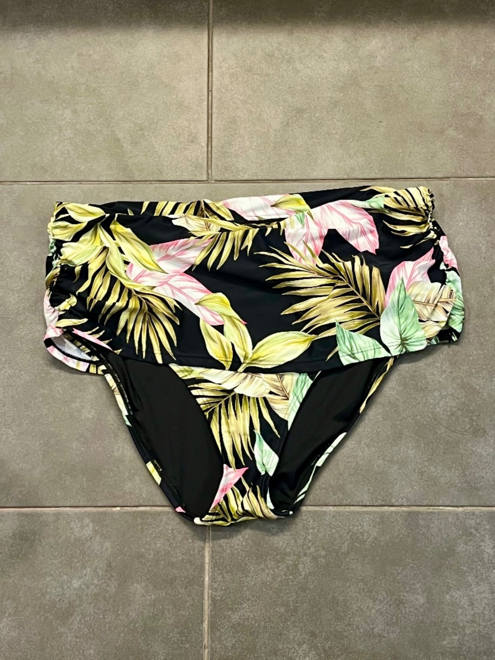 NWT Land’s End Full Coverage High Waist Swim Bottom Tropical Palm Leaf Large